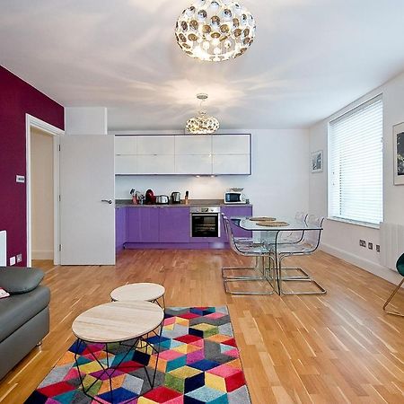 Mulberry Flat 6 - Two Bedroom 3Rd Floor By City Living ロンドン エクステリア 写真