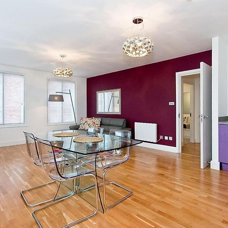 Mulberry Flat 6 - Two Bedroom 3Rd Floor By City Living ロンドン エクステリア 写真
